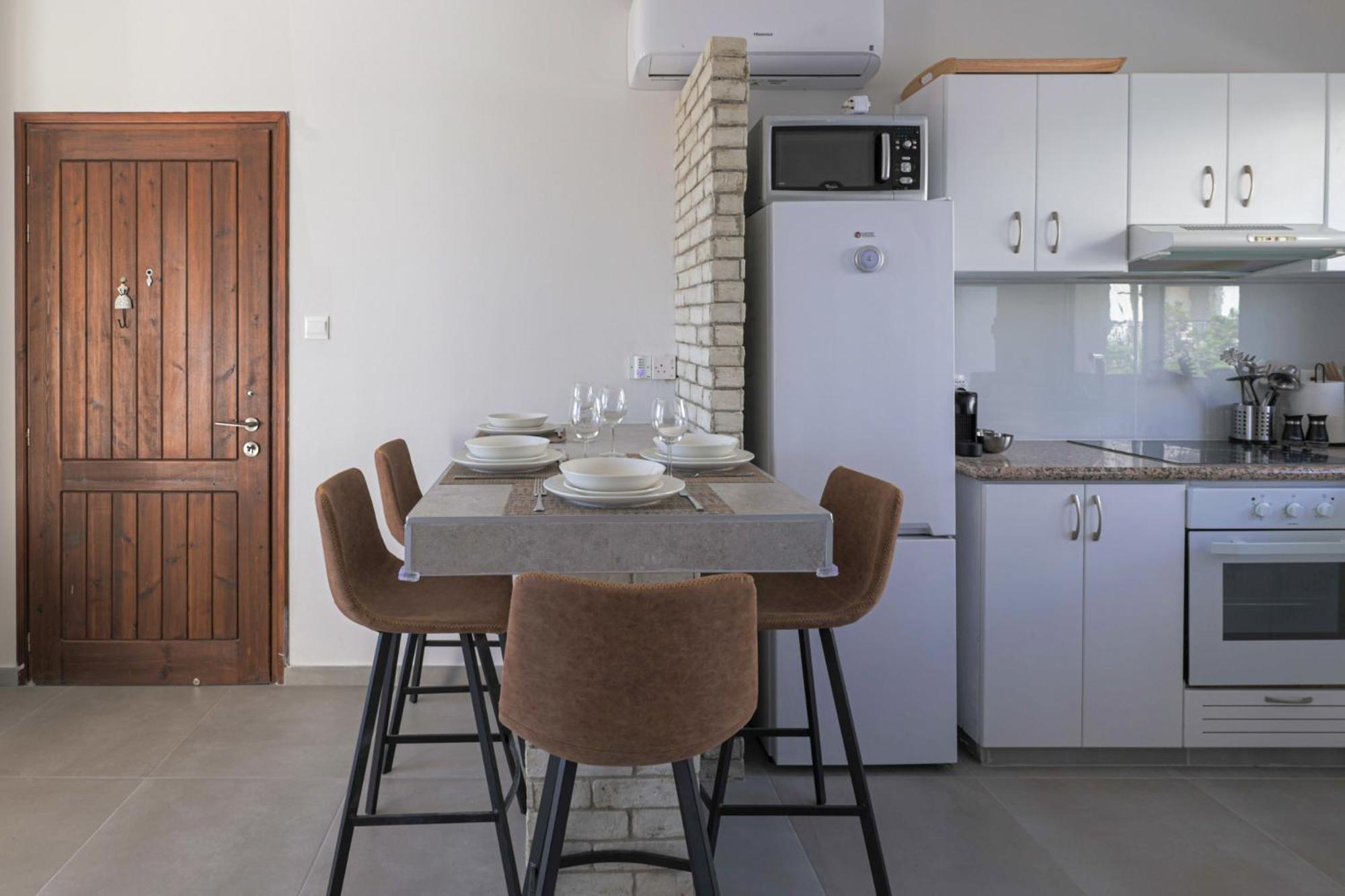 Appartement Eden Blue-Horizon 1B, Paphos, Sea View, Pool à Konia Extérieur photo